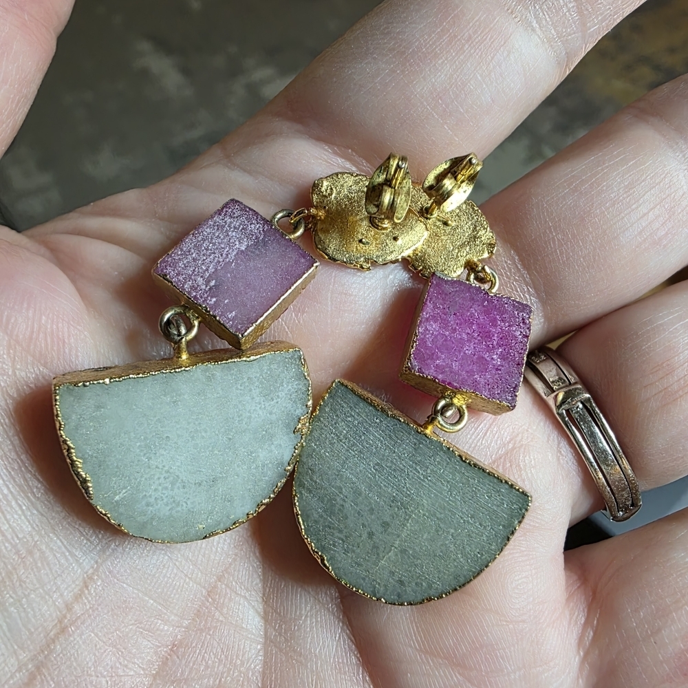 Colorful Druzy Dangle Earrings Leaf Post Pink Green Gold 898 - Picture 3 of 3